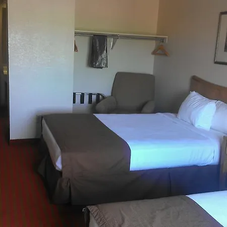 Village Inn Motel